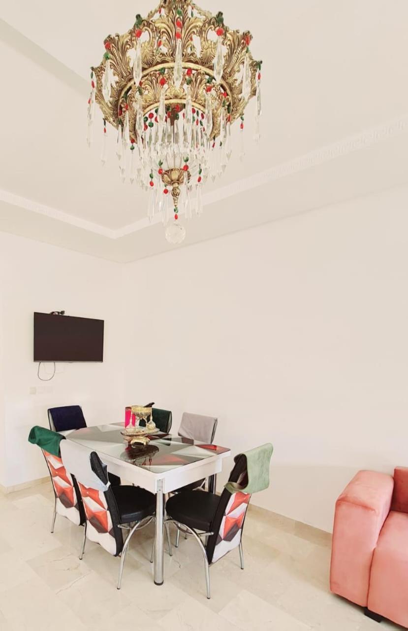Fes Urban Apartment - Urban Elegance With Garden And Pool Access Екстериор снимка